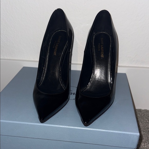 Saint Laurent Black Patent Heels - Picture 2 of 8